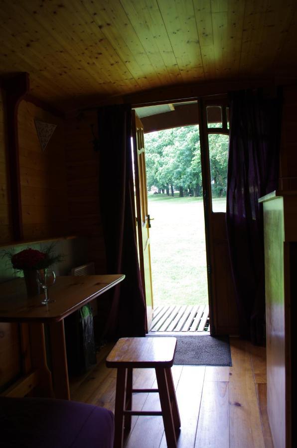 Camping La Bergerie Hotel La Chapelle-Achard Exterior foto