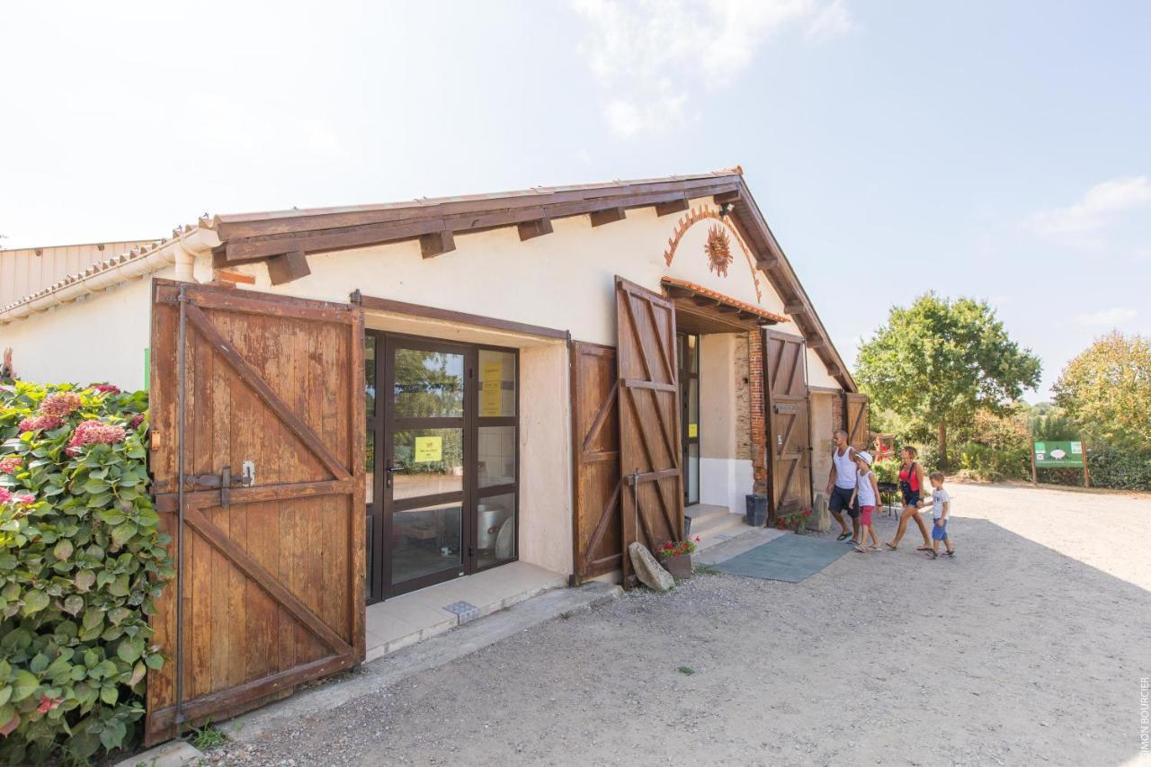 Camping La Bergerie Hotel La Chapelle-Achard Exterior foto